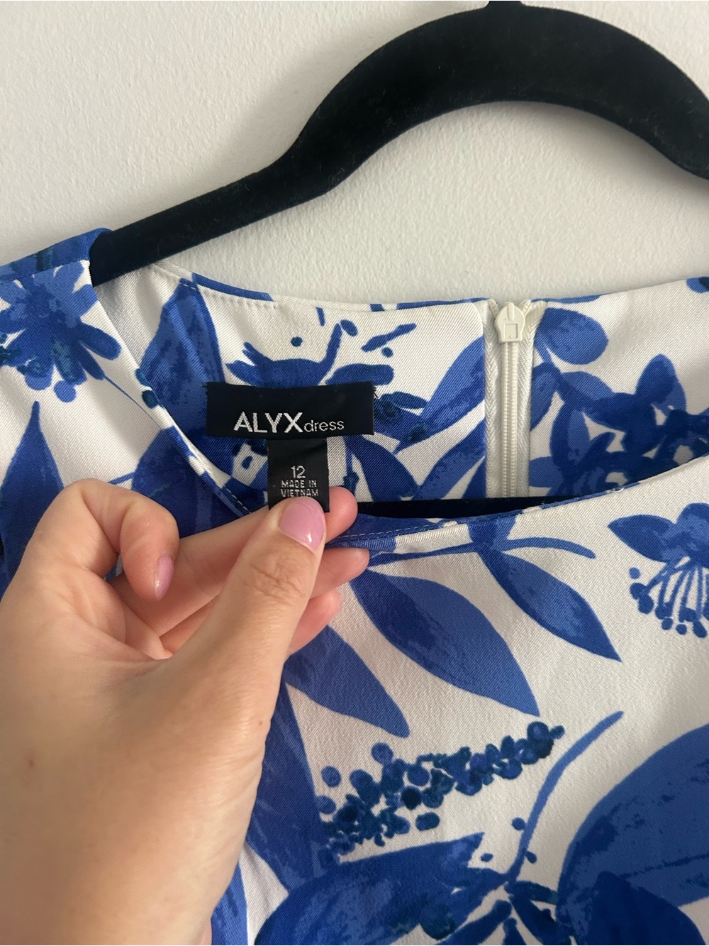 Alyx Blue and White Floral Midi Dress - Picture 9 of 13